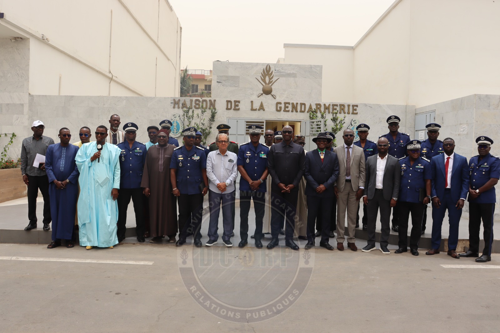 Journée hippique dédiée à la Gendarmerie nationale : Remise de trophées au Haut-commandement - Image 5